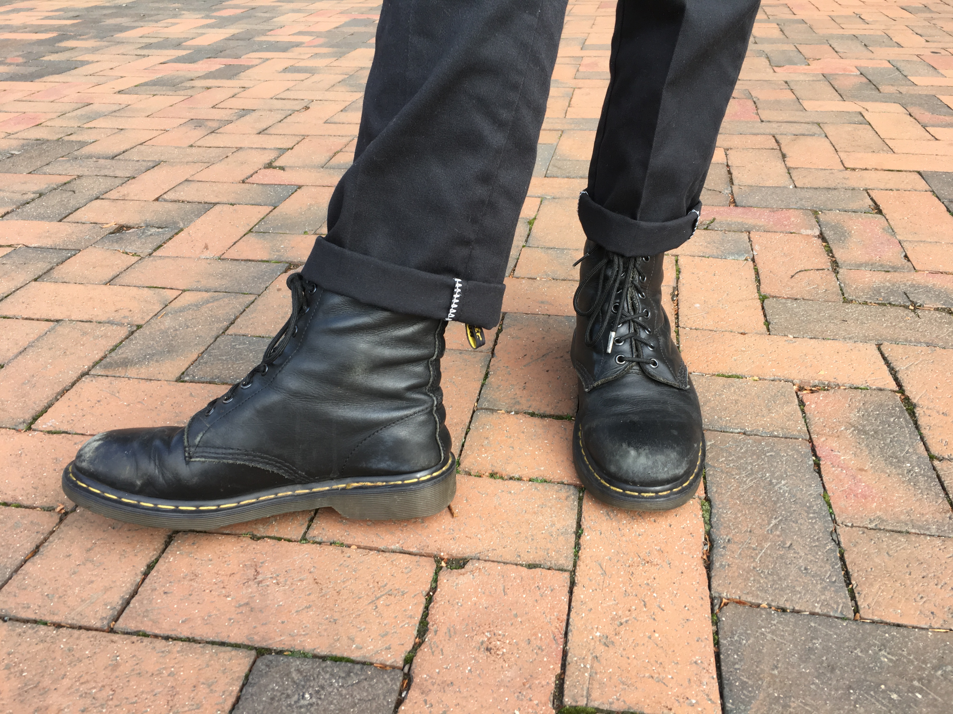 Robbie Bernstein rocks boots and cuffed pants. Brooklin Pigg//AS Review