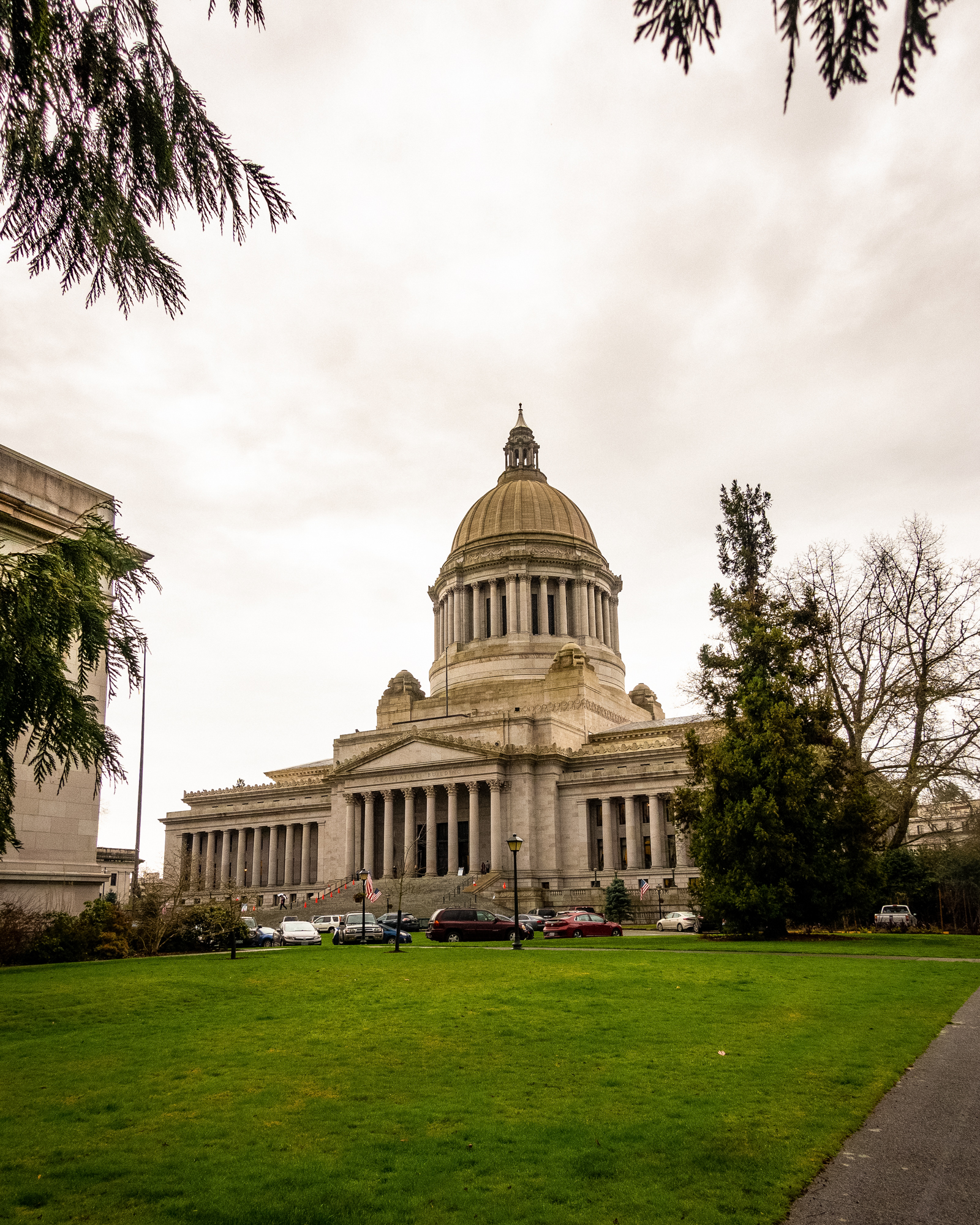 Photo of the Washington State Legislative Building in Olympia on Jan. 20 2020.